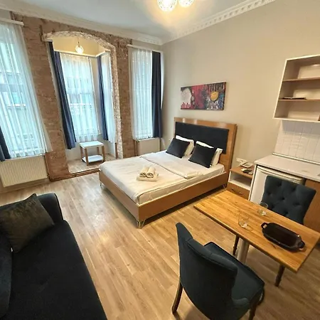 Pear Apartment Istanbul