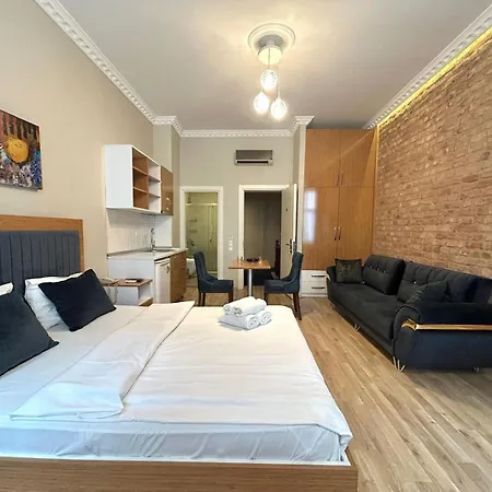 Apartment Pear Istanbul