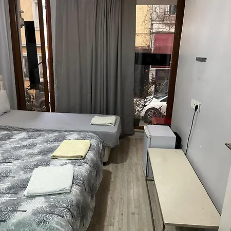 Apartment Pear *